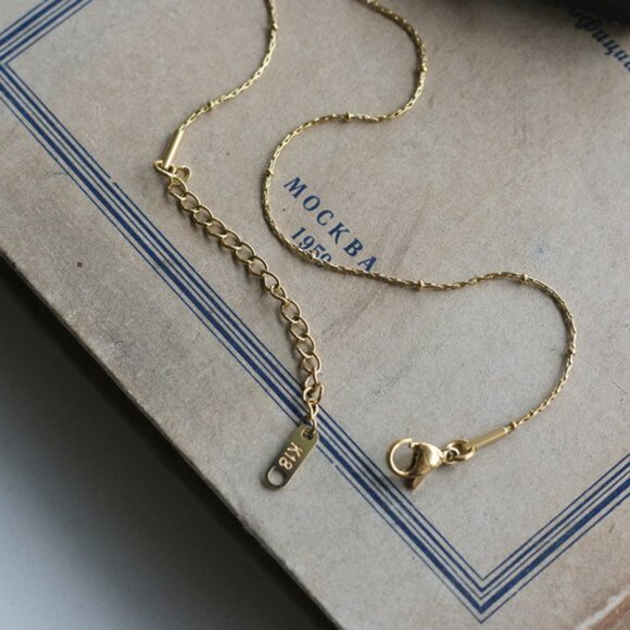 NEW 18K Gold Plated Mother Of Pearl Oval Necklace - Picture 5 of 8